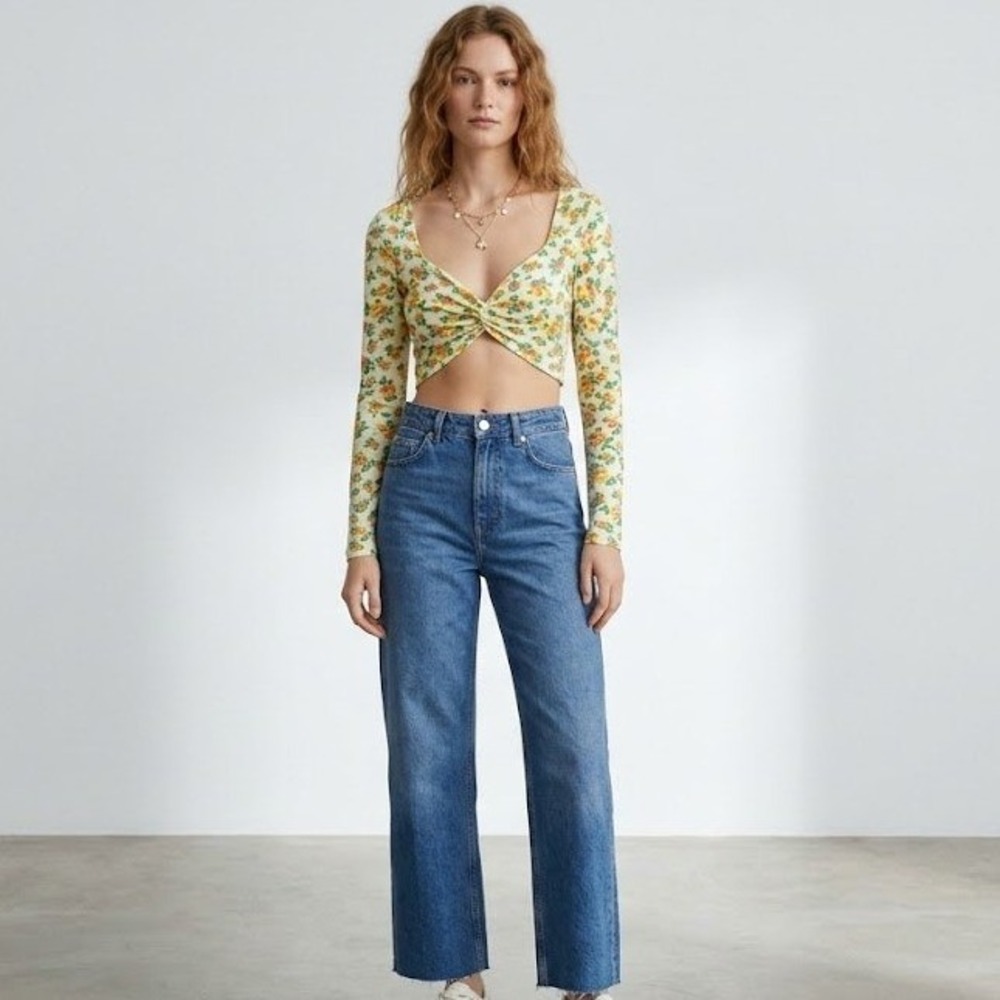 Mango Crop Top Women Medium Cream Floral NWT Twist Front Long Sleeve EcoVero